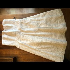 White strapless dress